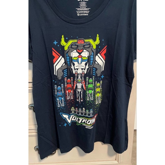 NWOT Men's three XL Voltron canvas T-shirt - Picture 2 of 4